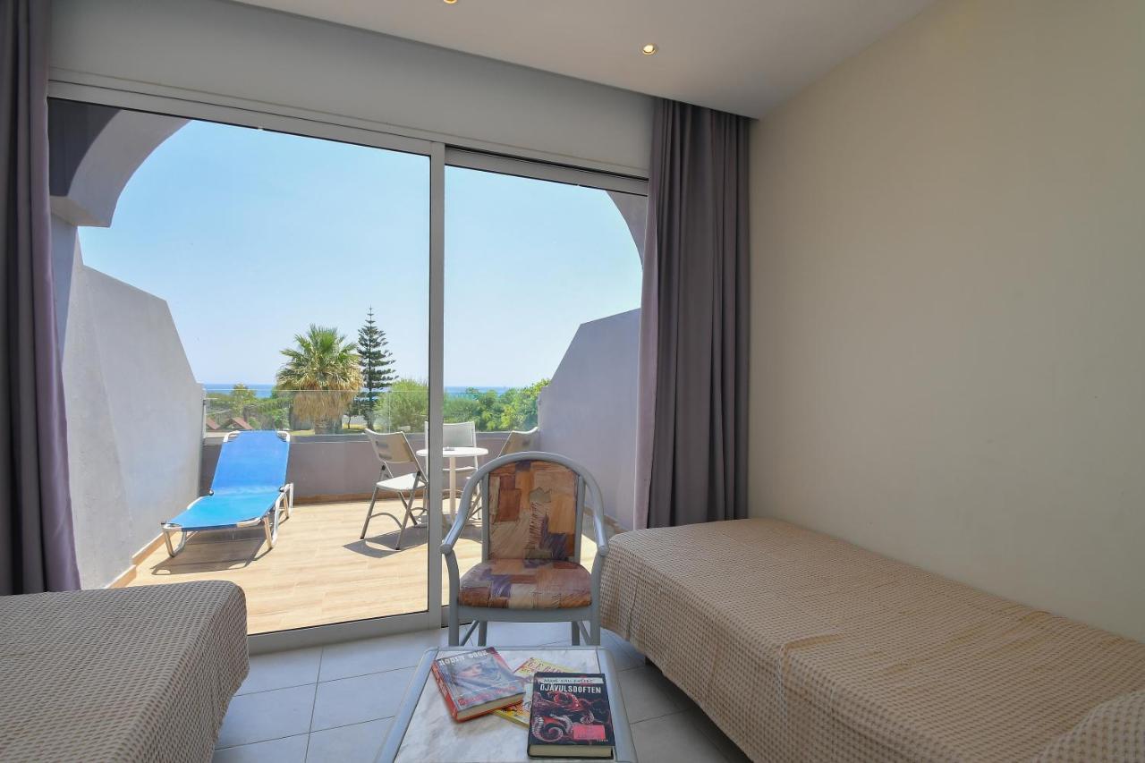 Olympos Beach Hotel فاليراكي المظهر الخارجي الصورة